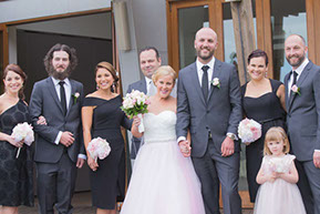 Group Photo @Wild Dog Winery © Erika's Way Wedding Photography