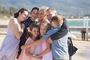 Family love and hugs at Safety Beach, Mornington Peninsula, Vic.© Erika's Way Photography