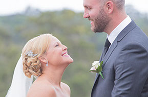 Husband and Wife. Wedding at a Winery. © Erika's Way Photography